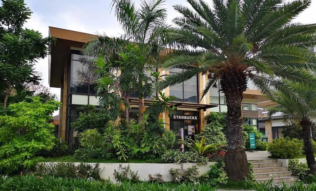 Homey Unit In Alabang Manila