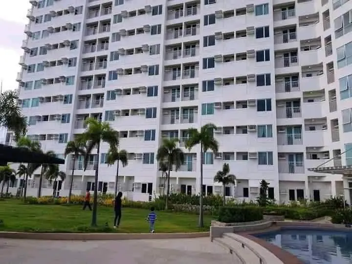 アパート Homey Unit In Alabang マニラ市 フィリピン
