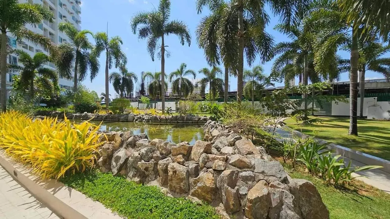 アパート Homey Unit In Alabang マニラ市