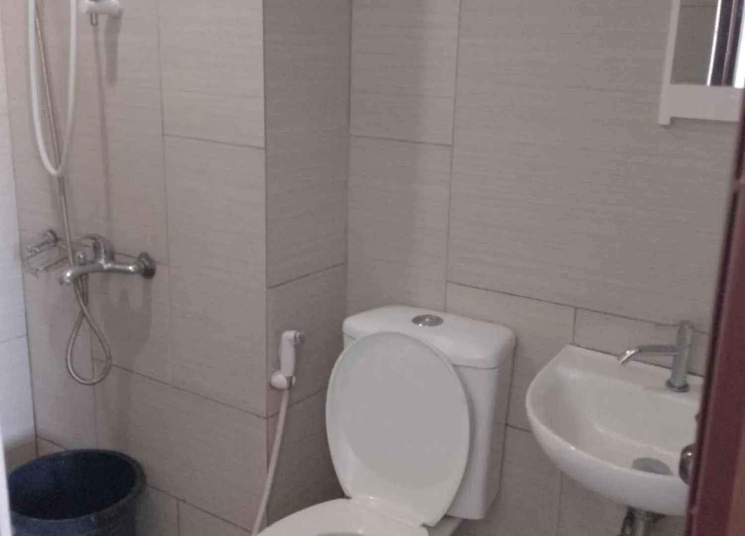 アパート Homey Unit In Alabang マニラ市 フィリピン