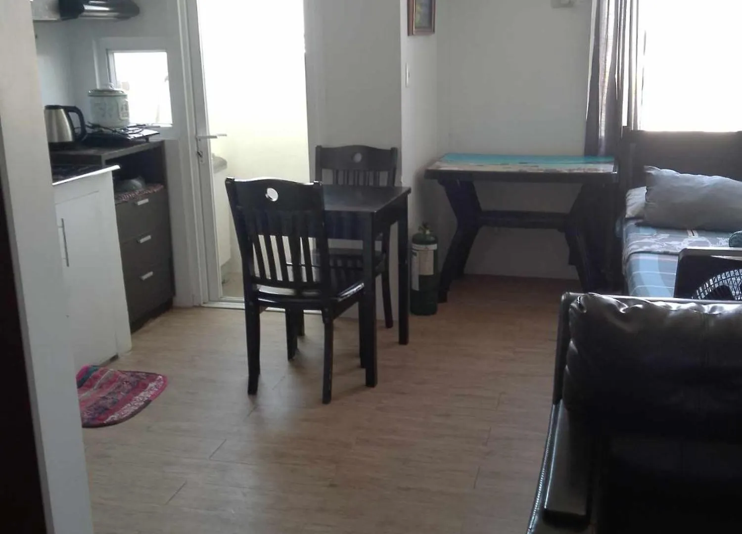 Homey Unit In Alabang Manila Apartment